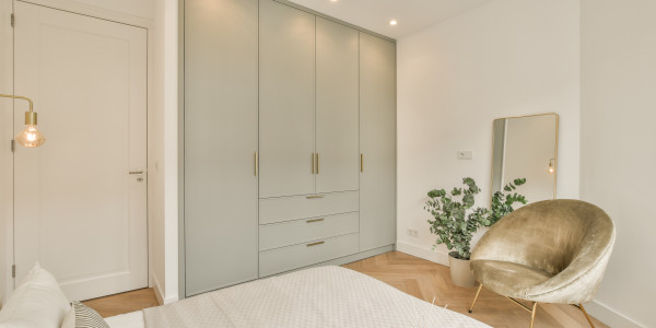 Comprar / Vender Apartamentos y Lofts en Tarragona · con Mobiliario y Carpintería a Medida