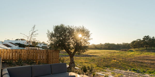 Comprar / Vender Casas Unifamiliares y Chalets en Tarragona · con Jardín