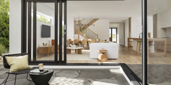 Comprar / Vender Casas Unifamiliares y Chalets en Tarragona · con Ventanas Insonorizadas y Aislantes