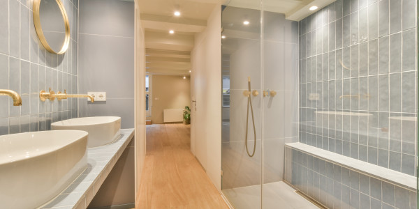 Comprar / Vender Dúplex y Áticos en Tarragona · con Baños de Diseño