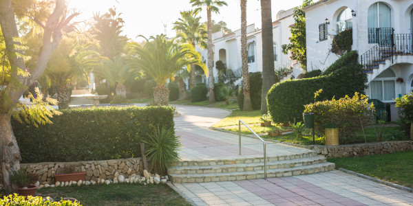 Compraventa de Inmuebles en Tarragona · Villas